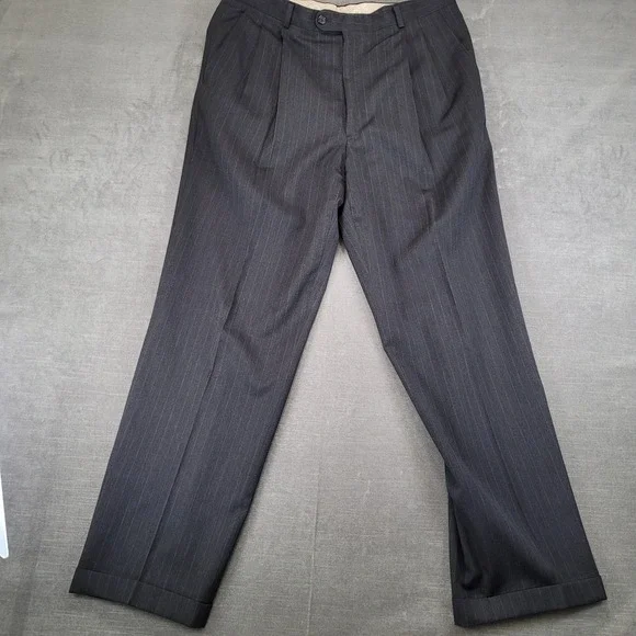 Hickey Freeman Canterbury Mens 2 Piece Suit 42L Gray Wool 35 Pleated Pants USA